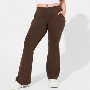 Torrid size 4 4X signature flare leggings brown plus size 26 / 28